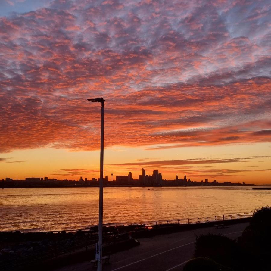 Sea-Quinn Views Wallasey Dış mekan fotoğraf